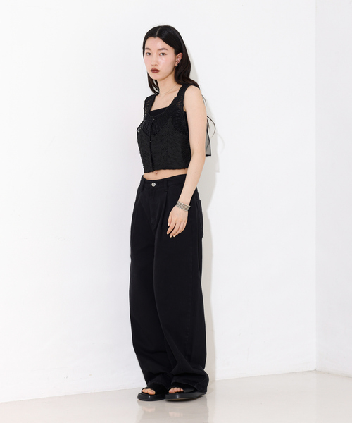NOMINE(ノミネ)の「【WEB限定】ハンド刺繍ベスト(ベスト・レディース・ブラック・フリー)」の2枚目の写真
