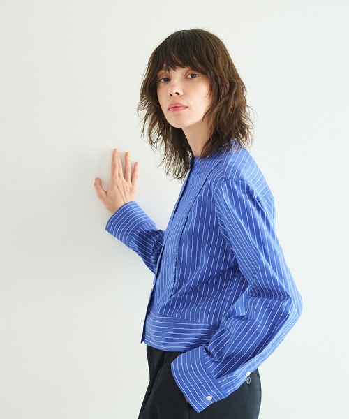 N.O.R.C(ノーク)の「コンフォータブルドレスシャツ(シャツ/ブラウス・レディース・ストライプ/オフホワイト/ネイビー・フリー)」の12枚目の写真