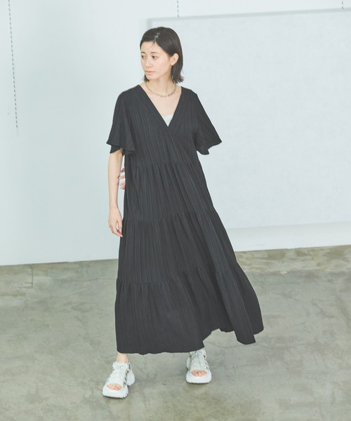 LAKOLE（ラコレ）の「楊柳ティアードワンピース / 326954（ワンピース・レディース・グリーン/ブラック/チャコールグレー/グレー系その他・FREE）」の9枚目の写真