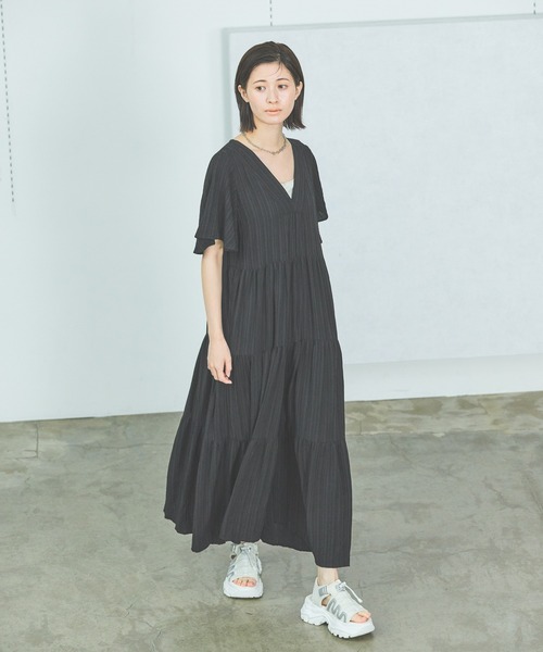 LAKOLE（ラコレ）の「楊柳ティアードワンピース / 326954（ワンピース・レディース・グリーン/ブラック/チャコールグレー/グレー系その他・FREE）」の10枚目の写真