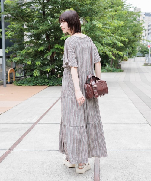 LAKOLE（ラコレ）の「楊柳ティアードワンピース / 326954（ワンピース・レディース・グリーン/ブラック/チャコールグレー/グレー系その他・FREE）」の18枚目の写真