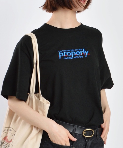 MODISH GAZE(モディシュガゼ)の「【MODISH GAZE】properly刺繍Tシャツ(Tシャツ/カットソー・レディース・ブラック/ネイビー/ホワイト・LARGE/MEDIUM)」の21枚目の写真