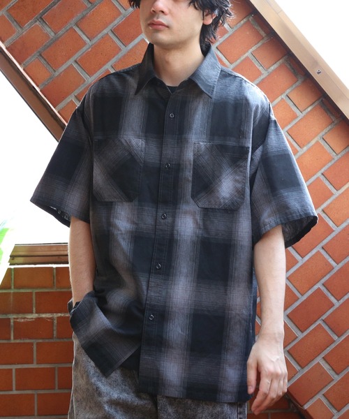 8(eight)(エイト)の「接触冷感オンブレ半袖シャツ(シャツ/ブラウス・メンズ・ホワイト/ブラウン/チャコールグレー/ブルー・MEDIUM/X-LARGE/LARGE)」の14枚目の写真