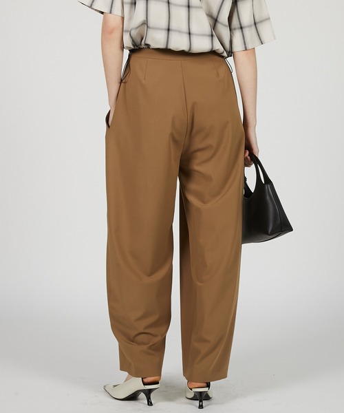 フロントギャザーイージーパンツ / Front Gathered Easy Pants