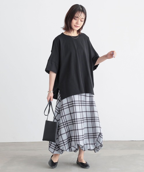 n'OrLABEL(ノアールレーベル)の「『バックフリルオーバーサイズカットソー』(Tシャツ/カットソー・レディース・オフホワイト/レッド/ネイビー/ブラック・FREE)」の22枚目の写真