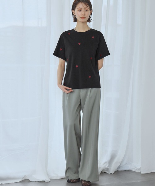 Ampirula(アンピルーラ)の「ハート刺繍Tシャツ(Tシャツ/カットソー・レディース・イエロー/ホワイト/ブラック・FREE)」の13枚目の写真