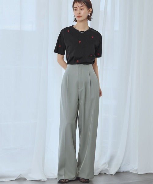 Ampirula(アンピルーラ)の「ハート刺繍Tシャツ(Tシャツ/カットソー・レディース・イエロー/ホワイト/ブラック・FREE)」の19枚目の写真