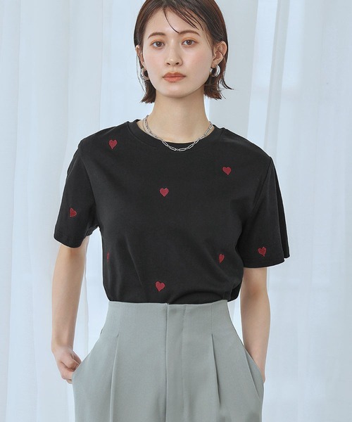 Ampirula(アンピルーラ)の「ハート刺繍Tシャツ(Tシャツ/カットソー・レディース・イエロー/ホワイト/ブラック・FREE)」の20枚目の写真