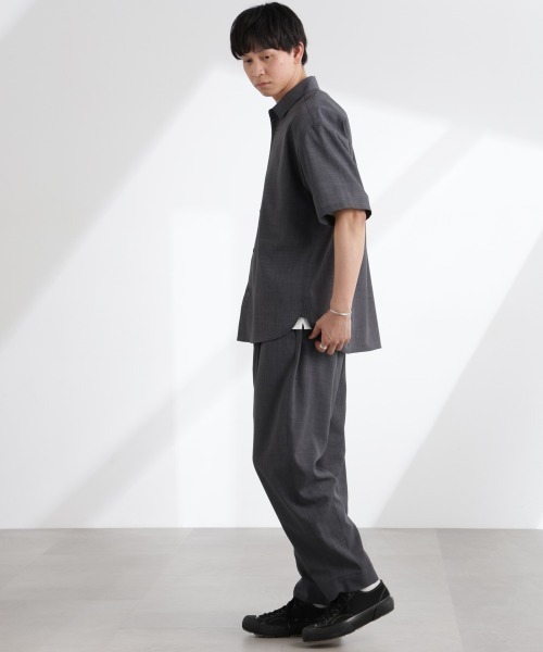 NANO universe(ナノユニバース)の「ライトウェイトドライシャツ 半袖(セットアップ可)(シャツ/ブラウス・メンズ・グレー/ライトグレー/ネイビー・S/M/L/XL)」の9枚目の写真