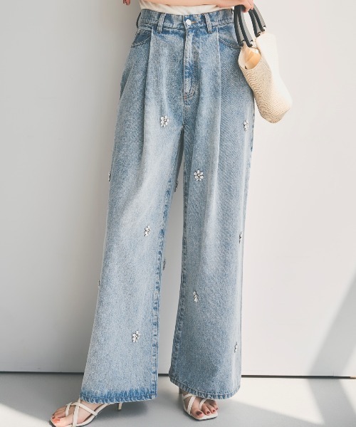 AND COUTURE(アンドクチュール)の「ビジュータックデニムパンツ(デニムパンツ・レディース・ブルー/サックスブルー/ブルー系その他・SMALL/MEDIUM)」の20枚目の写真