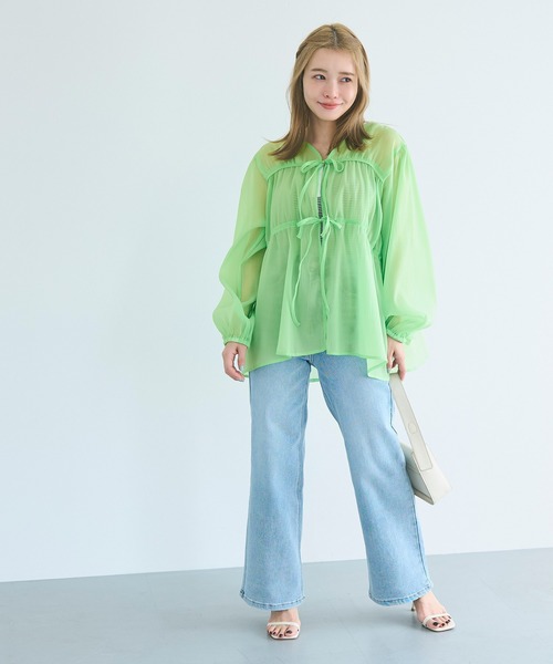 coca（coca）（コカ）の「シアーリボンギャザーブラウス（シャツ/ブラウス・レディース・チャコール/アイボリー/グレイッシュベージュ/グリーン・L/M）」の15枚目の写真