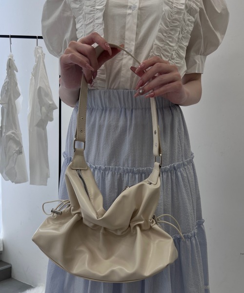 セール】2WAYドローストリングショルダーバッグ（ショルダー