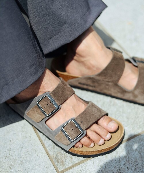 【BIRKENSTOCK】Arizona Narrow Fit サンダル（552683） メンズ BIRKENSTOCK（ビルケンシュトック）の「【EXCLUSIVE