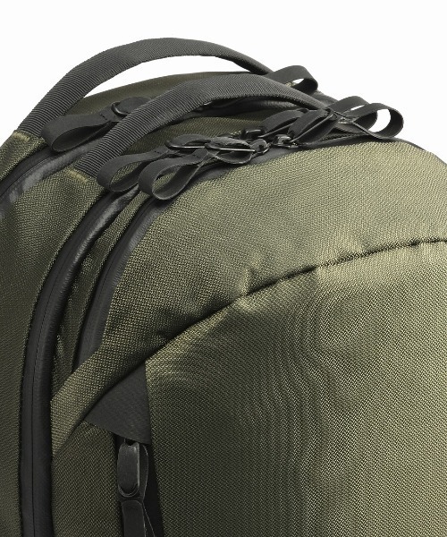ace.(エース)の「ビジネスリュック ラグマスター2 A4サイズ収納 14inchPC収納 19L 17761(ビジネスバッグ・メンズ・カーキ/ブラック・FREE)」の3枚目の写真