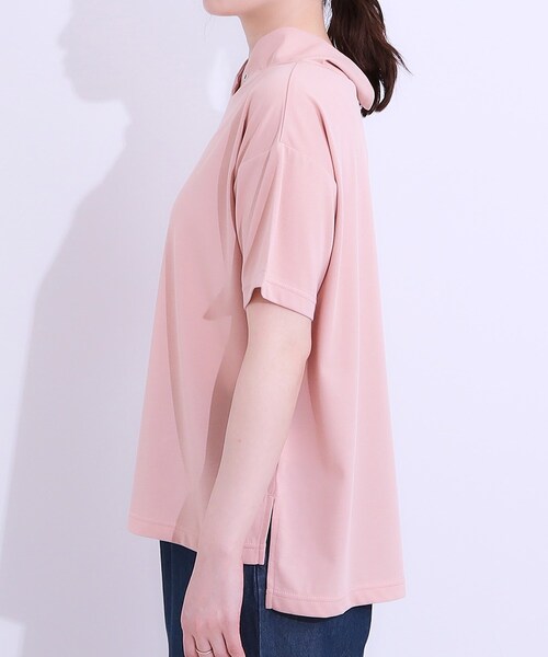 DRESKIP（ドレスキップ）の「【高レビュー/ひんやり/UV】アウトスタイルもサマになる さらさら抜け襟Tシャツ（Tシャツ/カットソー・レディース・ベージュ/ピンク系/チャコールグレー/ライトブルー・01/02/03/04）」の22枚目の写真