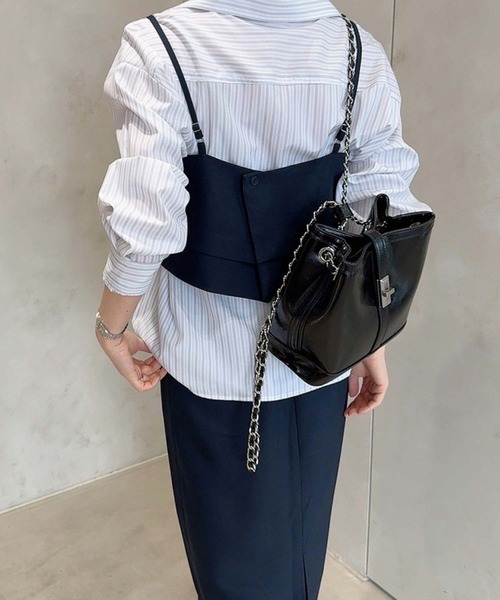 Girly Doll(ガーリードール)の「キャミソールビスチェとベルト付きスカートセットアップ(セットアップ・レディース・ネイビー/ベージュ・F)」の11枚目の写真