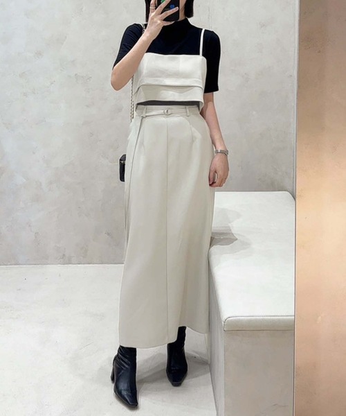 Girly Doll(ガーリードール)の「キャミソールビスチェとベルト付きスカートセットアップ(セットアップ・レディース・ネイビー/ベージュ・F)」の5枚目の写真