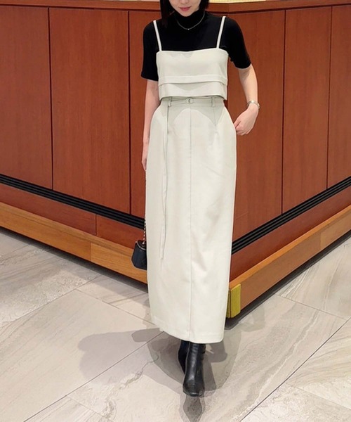 Girly Doll(ガーリードール)の「キャミソールビスチェとベルト付きスカートセットアップ(セットアップ・レディース・ネイビー/ベージュ・F)」の8枚目の写真