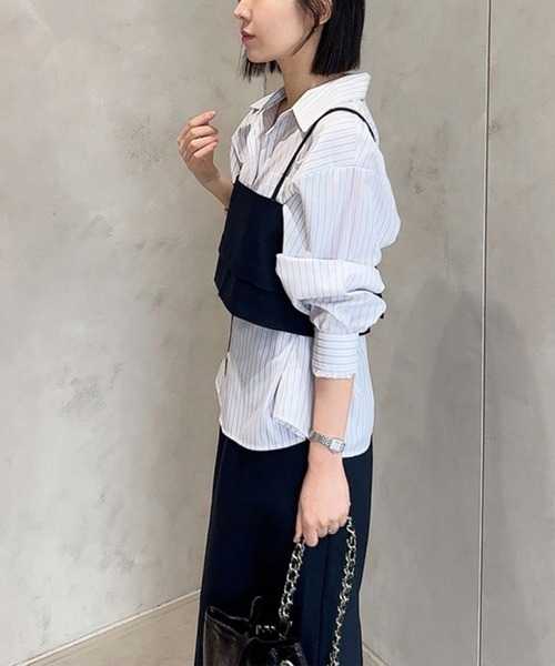 Girly Doll(ガーリードール)の「キャミソールビスチェとベルト付きスカートセットアップ(セットアップ・レディース・ネイビー/ベージュ・F)」の17枚目の写真