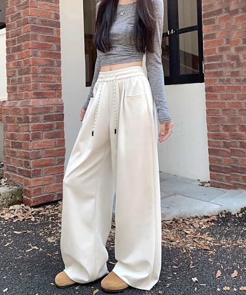 Miniministore(ミニミニストア)の「ワイドシルエットシンプルスウェットパンツ(スウェットパンツ・レディース・ネイビー/オフホワイト/ブラック/グレー・S/L/XL/M)」の21枚目の写真