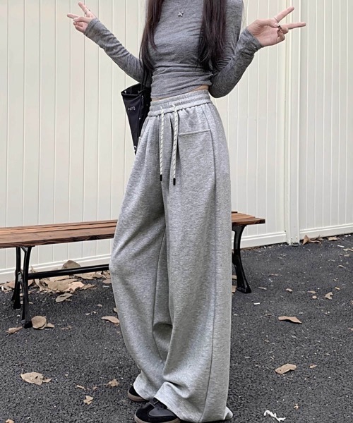 Miniministore(ミニミニストア)の「ワイドシルエットシンプルスウェットパンツ(スウェットパンツ・レディース・ネイビー/オフホワイト/ブラック/グレー・S/L/XL/M)」の11枚目の写真