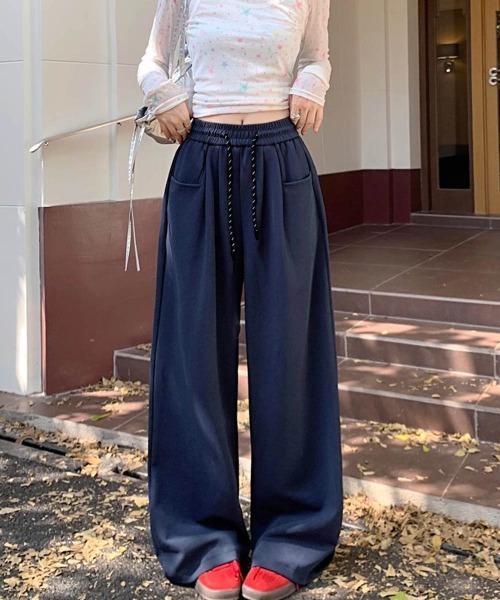 Miniministore(ミニミニストア)の「ワイドシルエットシンプルスウェットパンツ(スウェットパンツ・レディース・ネイビー/オフホワイト/ブラック/グレー・S/L/XL/M)」の13枚目の写真
