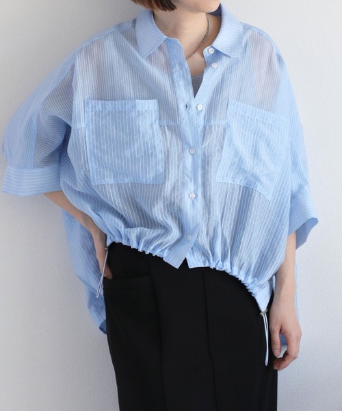 cepo(セポ)の「程よい透け感とふんわりシルエット♪〈イージーケア〉シアーミックスドルマンスリーブドロストシャツ(シャツ/ブラウス・レディース・オフホワイト/オレンジ/ベージュ/ピンク/サックスブルー/ブラック/モカ/ブラウン・M)」の6枚目の写真