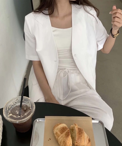 LAFFMO（ラフモ）の「セットアップ リネンライクノーカラー半袖ジャケット＆ワイドパンツ（セットアップ・レディース・ブラック/ホワイト/グリーン・F）」の6枚目の写真