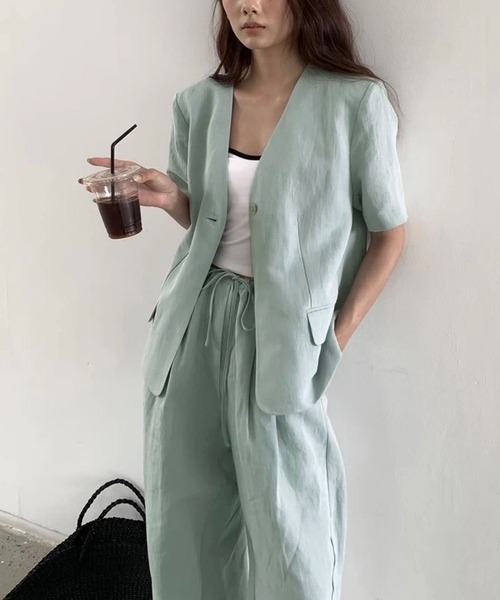 LAFFMO（ラフモ）の「セットアップ リネンライクノーカラー半袖ジャケット＆ワイドパンツ（セットアップ・レディース・ブラック/ホワイト/グリーン・F）」の11枚目の写真