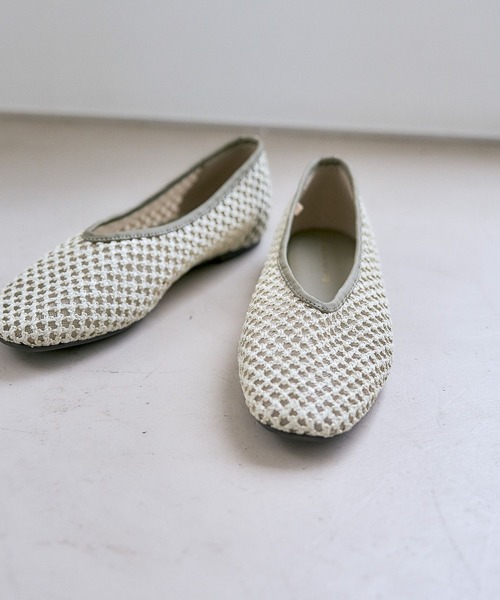 studio CLIP（スタディオクリップ）の「メッシュスクエアパンプス（パンプス・レディース・ベージュ/ライトグレー/ブラック・MEDIUM/LARGE）」の7枚目の写真