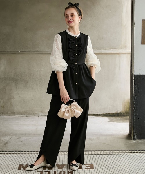 BONLECILL noir】ペプラムフリルジレ＆アシメスリットスラックス