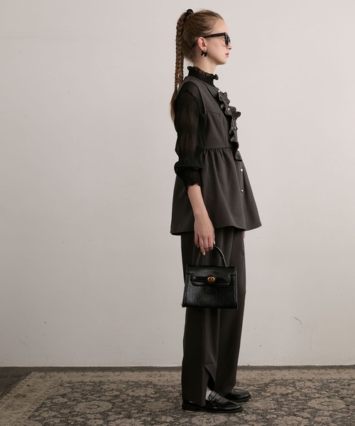 BONLECILL noir（ボンルシールノワール）の「【BONLECILL noir】ペプラムフリルジレ＆アシメスリットスラックス（パンツドレス・レディース・ネイビー/チャコールグレー/ブラック・L/M）」の22枚目の写真