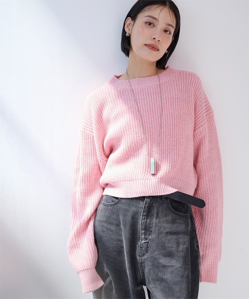 UR'S(ユアーズ)の「クルーネッククロップドニット(ニット/セーター・レディース・アイボリー/ピンク/グレー・S/M/L)」の3枚目の写真