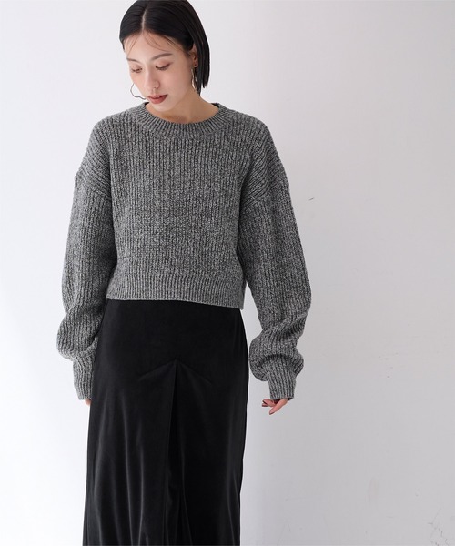 UR'S(ユアーズ)の「クルーネッククロップドニット(ニット/セーター・レディース・アイボリー/ピンク/グレー・S/M/L)」の16枚目の写真