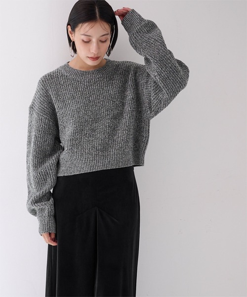 UR'S(ユアーズ)の「クルーネッククロップドニット(ニット/セーター・レディース・アイボリー/ピンク/グレー・S/M/L)」の21枚目の写真