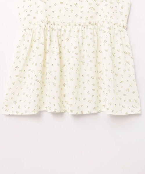 Freesia by andme(フリージアバイアンドミー)の「小花柄ペプラムキャミソールトップス(キャミソール・レディース・オフホワイト/ブラック・M)」の18枚目の写真