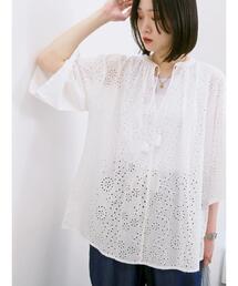 新品★サマンサモスモス★blue★後リボン*シフリー刺繍*総レース刺繍ブラウス Samansa Mos2 blue（サマンサモスモスブルー）の「◎刺繍