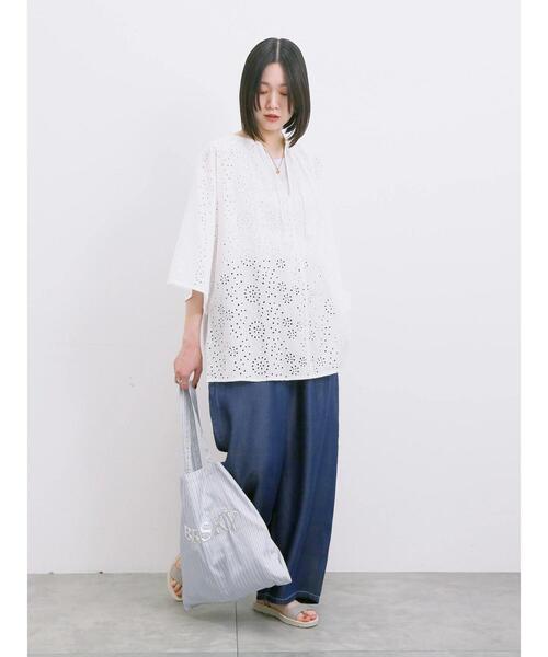 Samansa Mos2 blue（サマンサモスモスブルー）の「【Made in India】タッセル付ギャザーレースブラウス（シャツ/ブラウス・レディース・オフホワイト/パープル/ブラック・F）」の11枚目の写真