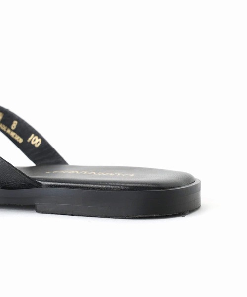 CAMINANDO（カミナンド）の「*【CAMINANDO/カミナンド】THONG FLAT SANDALS（サンダル・レディース・ブラック/アイボリー・35/36/37/38）」の18枚目の写真