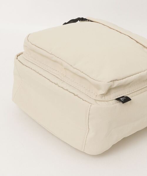 Legato Largo(レガートラルゴ)の「Legato Largo マニッシュウォッシュショルダーバッグ(ショルダーバッグ・メンズ・ブラック/アイボリー/グレイッシュベージュ/グレイッシュブルー・FREE)」の15枚目の写真