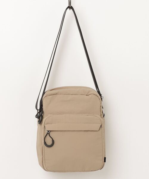 Legato Largo(レガートラルゴ)の「Legato Largo マニッシュウォッシュショルダーバッグ(ショルダーバッグ・メンズ・ブラック/アイボリー/グレイッシュベージュ/グレイッシュブルー・FREE)」の7枚目の写真