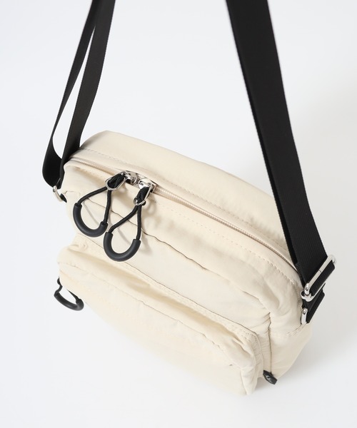 Legato Largo(レガートラルゴ)の「Legato Largo マニッシュウォッシュショルダーバッグ(ショルダーバッグ・メンズ・ブラック/アイボリー/グレイッシュベージュ/グレイッシュブルー・FREE)」の16枚目の写真