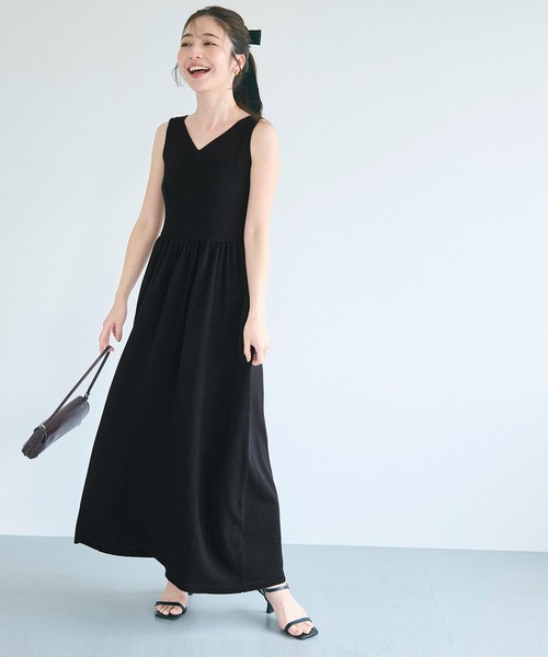 coca（coca）（コカ）の「Vネックニットドレス（ワンピース・レディース・ブラック/ブラウン・L/S/M）」の4枚目の写真