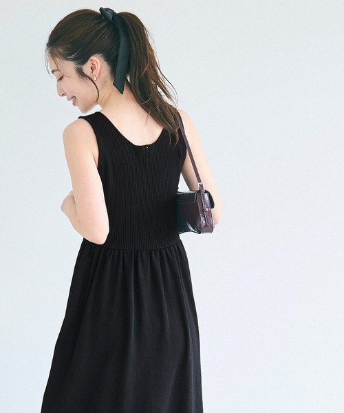 coca（coca）（コカ）の「Vネックニットドレス（ワンピース・レディース・ブラック/ブラウン・L/S/M）」の8枚目の写真