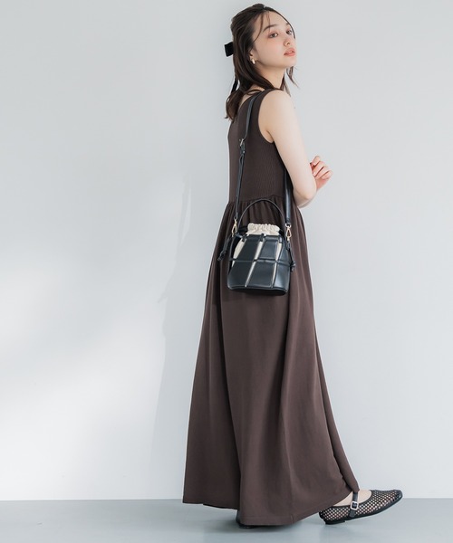 coca（coca）（コカ）の「Vネックニットドレス（ワンピース・レディース・ブラック/ブラウン・L/S/M）」の15枚目の写真
