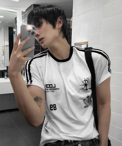 COSYHARU（コシハル）の「89ライン半袖Tシャツ（Tシャツ/カットソー・メンズ・ホワイト/ブラック/ネイビー・FREE）」の12枚目の写真