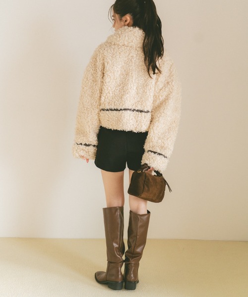 VANNIE U（ヴァニーユー）の「プードルファーダッフルコート（ダッフル