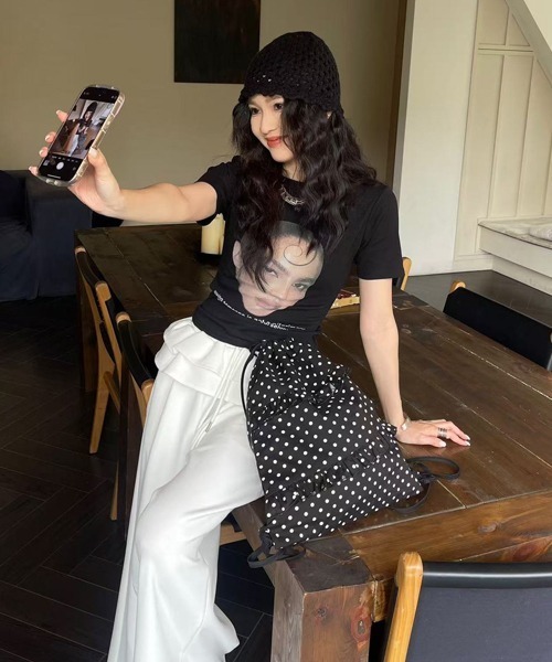 Ressaca(レサーカ)の「ドット柄フリルナップサック(バックパック/リュック・レディース・ブルー/ホワイト/ブラック・FREE)」の6枚目の写真