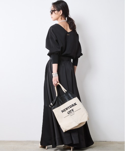 CHIC STYLE(シックスタイル)の「Vネック袖リブブラウス<大きいサイズ有>シックスタイル(シャツ/ブラウス・レディース・ブラック/ブラウン・5L/4L/3L/LL/L/M)」の7枚目の写真