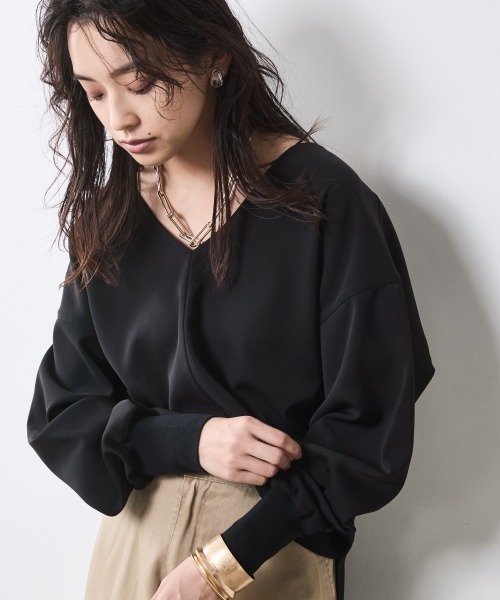 CHIC STYLE(シックスタイル)の「Vネック袖リブブラウス<大きいサイズ有>シックスタイル(シャツ/ブラウス・レディース・ブラック/ブラウン・5L/4L/3L/LL/L/M)」の17枚目の写真